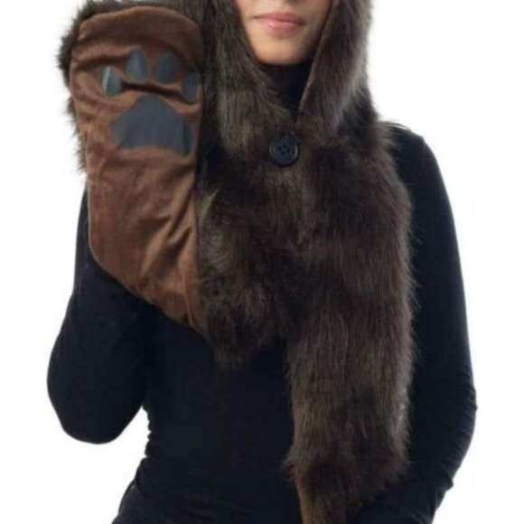 One size bear hat with hand pockets button closure - Picture 4 of 10